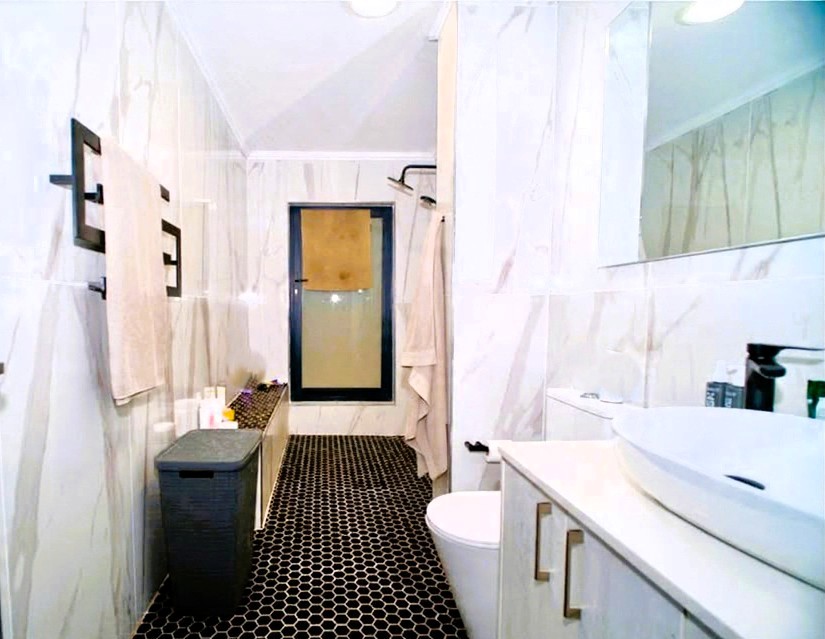 3 Bedroom Property for Sale in Calypso Beach Western Cape